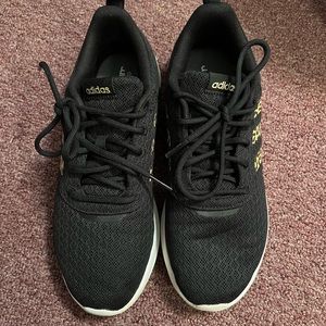 Adidas Women’s Qt Racer 2.0 Running Shoe